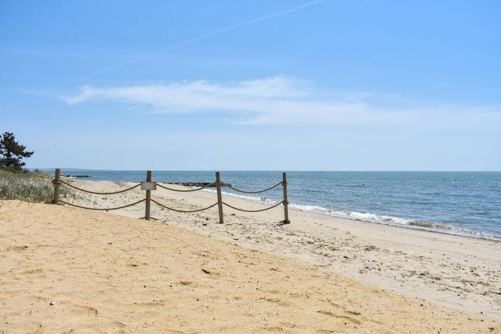 Walk To Nantucket Sound Beaches Villa Chatham Bagian luar foto